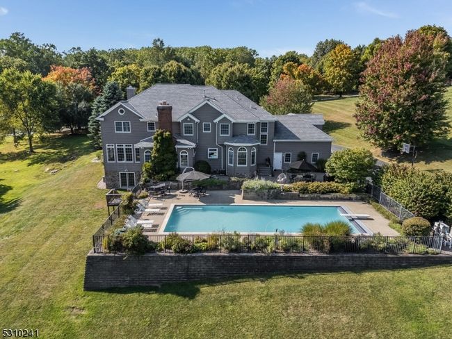 4 Hook Mountain Dr, House other with 5 bedrooms, 4 bathrooms and null parking in Annandale NJ | Image 7