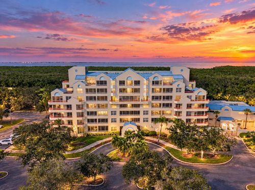 a310-2333 Feather Sound Drive, Clearwater, FL, 33762 | Card Image
