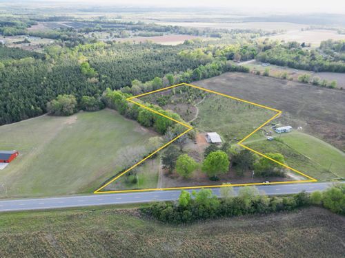 3058 Surrey Race Rd, Springfield, SC, 29146-9057 | Card Image