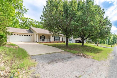 210 Pebble Beach Dr, Hot Springs National Park, AR, 71913-7737 | Card Image