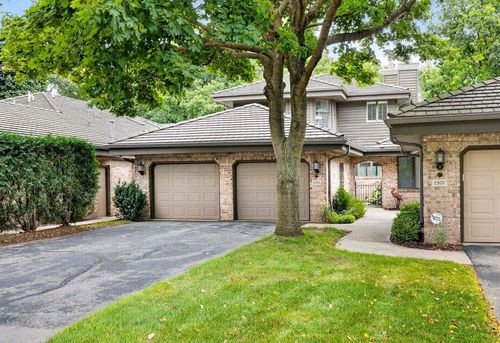 2905 Fox Run, FOX CROSSING, WI, 54914 | Card Image