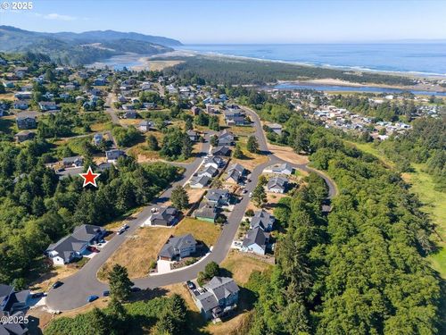 76 Kahana Ct, Pacific City, OR, 97135 | Card Image