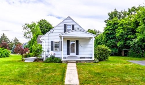 123 Park Hill Ave, Millbury, MA, 01527-2128 | Card Image