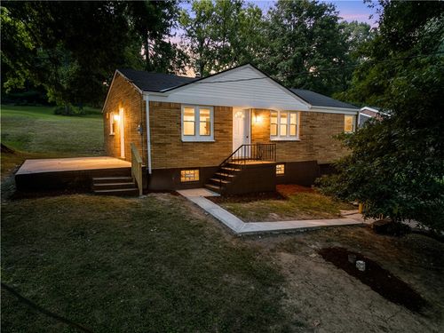 5851 Kings School Rd, Bethel Park, PA, 15102-3363 | Card Image