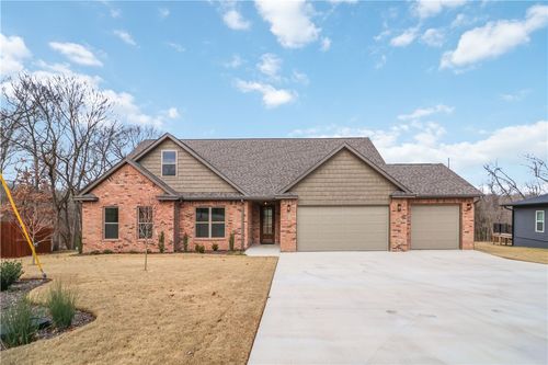 27 Blairgowrie Dr, Bella Vista, AR, 72715-5718 | Card Image