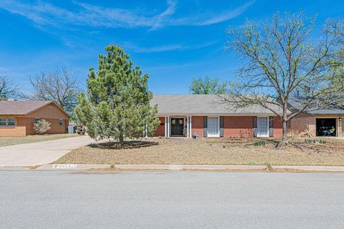 2818 Frontier Dr, Midland, TX, 79705-6107 | Card Image