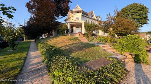2e-1702 Penn Avenue, Scranton, PA, 18509 | Card Image