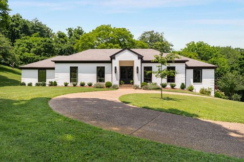 1230 Carl Seyfert Memorial Dr, Brentwood, TN, 37027-4108 | Card Image
