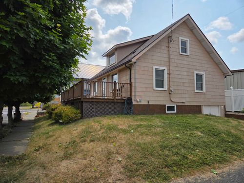 110 W Connell St, Tekoa, WA, 99033 | Card Image
