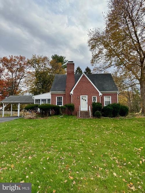 927 Hamilton St, CARLISLE, PA, 17013-1526 | Card Image