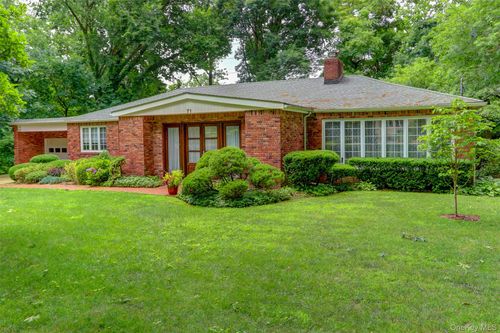 71 Knollwood Rd, Roslyn, NY, 11576-1321 | Card Image
