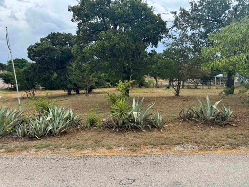 105 Wade Street, Tow, TX, 78672 | Card Image