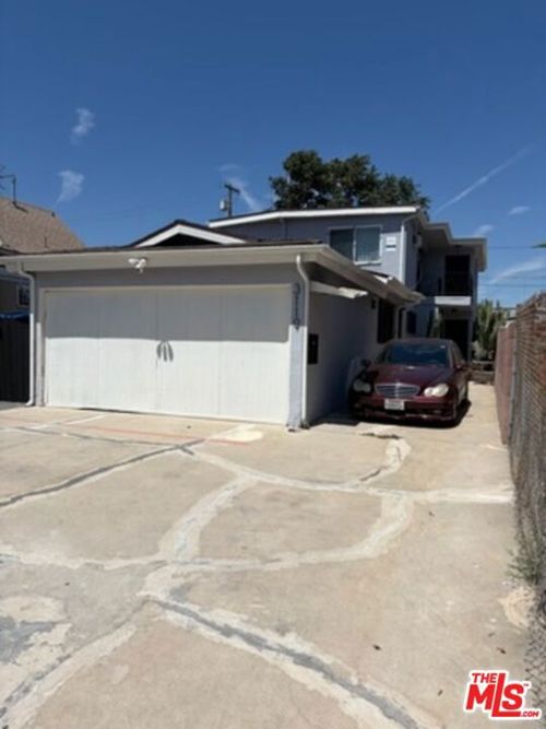 unit-2-3119 W 71st Street, Los Angeles, CA, 90043 | Card Image