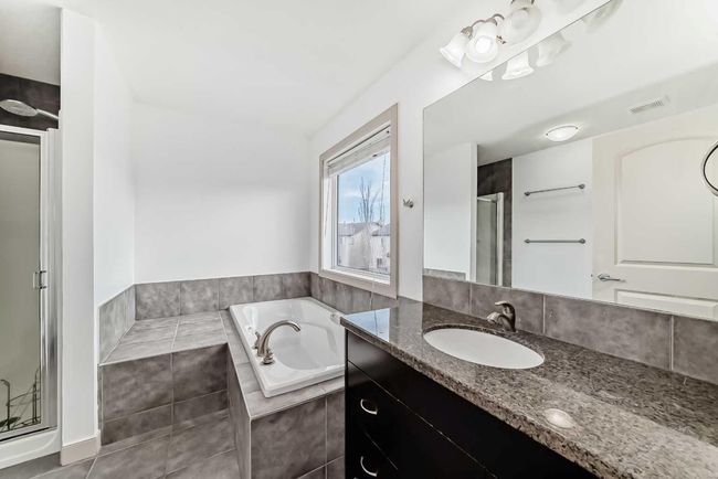 66 Everwoods Link Sw, House other with 3 bedrooms, 4 bathrooms and 4 parking in Calgary AB | Image 21