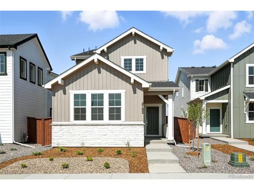 2102 Wagon Wheel Aly, Brighton, CO, 80601-8041 | Card Image