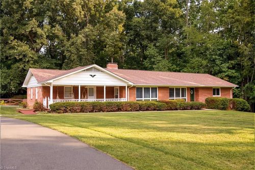 229 Random Rd, Mocksville, NC, 27028-4319 | Card Image