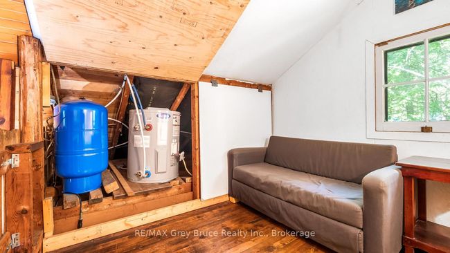 1081 Dyers Bay Rd, House other with 2 bedrooms, 1 bathrooms and 4 parking in Miller Lake ON | Image 33