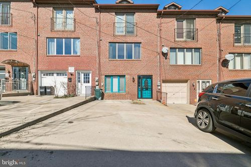 3379 Frederick St, PHILADELPHIA, PA, 19129-1710 | Card Image