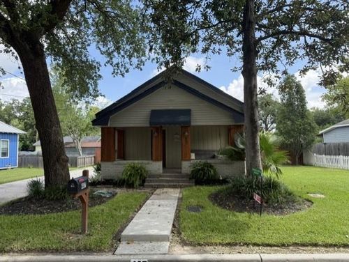 407 2nd St, Humble, TX, 77338-3812 | Card Image