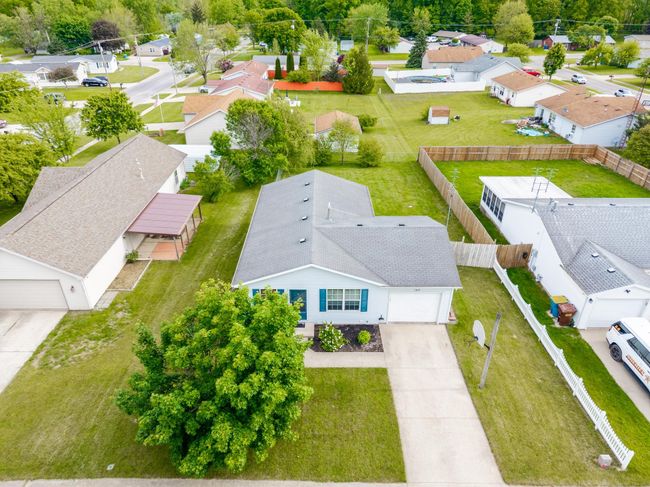 1109 Manahan Dr, House other with 3 bedrooms, 1 bathrooms and null parking in Angola IN | Image 4