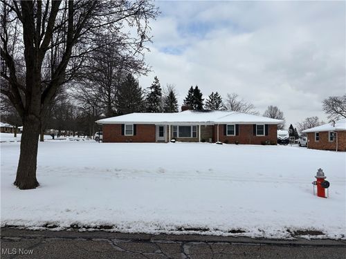 7817 Dalebrook Road, Independence, OH, 44131 | Card Image