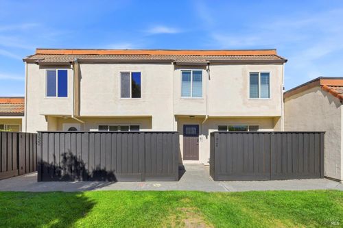 1820 Primavera Court, Santa Rosa, CA, 95409 | Card Image