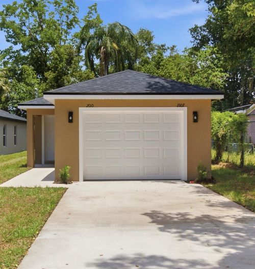 200-2107 Suanee Ave, Eustis, FL, 32726-3212 | Card Image