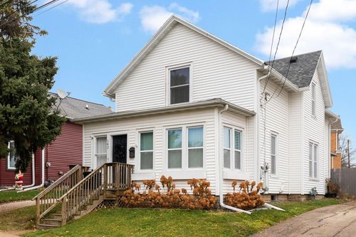 143 Columbus Street, Sun Prairie, WI, 53590 | Card Image