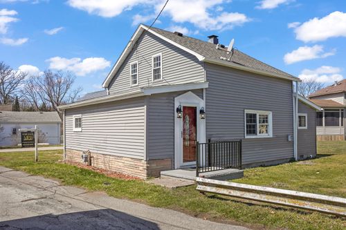4448 Spring St, Luna Pier, MI, 48157-9820 | Card Image