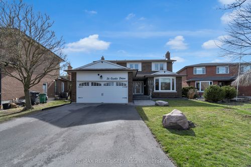 56 Curtis Dr, Brampton, ON, L6Y2J5 | Card Image