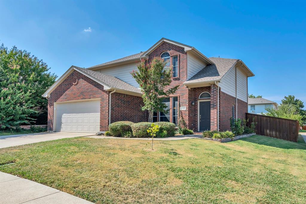 Silver Hill Dr, Fort Worth, TX 76131