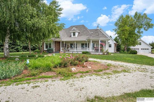 800 N 17th St, Tekamah, NE, 68061-1040 | Card Image