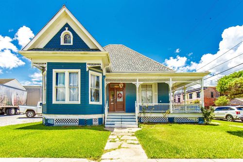 617 1st St, Morgan City, LA, 70380-3601 | Card Image