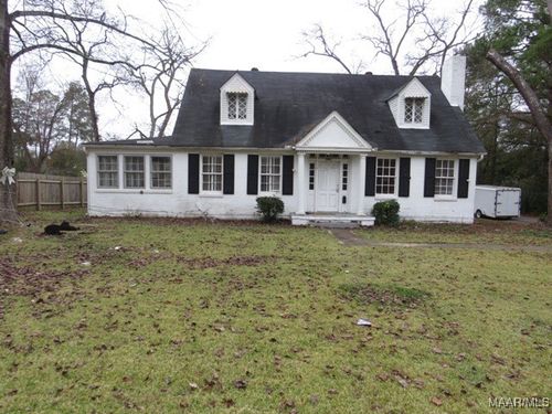 3200 Norman Bridge Rd, Montgomery, AL, 36105-1833 | Card Image