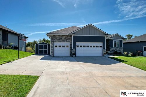 1611 W Big Sky Road, Lincoln, NE, 68521 | Card Image