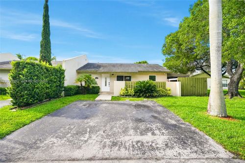 12446 Sw 115th Ter, Miami, FL, 33186-4944 | Card Image