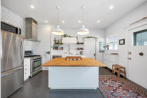 303-1131 W 11th Ave, Vancouver, BC, V6H1K4 | Card Image