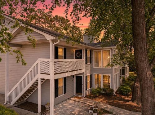 405 Natchez Trce, Sandy Springs, GA, 30350-3011 | Card Image