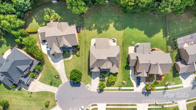 10106 Silverling Dr, House other with 4 bedrooms, 4 bathrooms and null parking in Waxhaw NC | Image 4