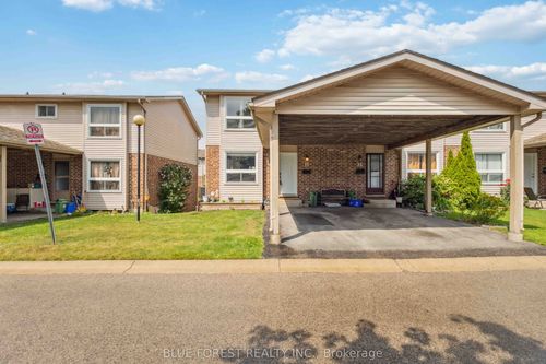 15-450 Pond Mills Rd, London, ON, N5Z4X2 | Card Image