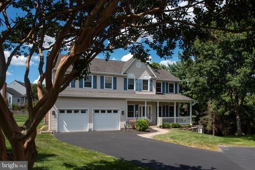 43232 Wayside Cir, ASHBURN, VA, 20147-4648 | Card Image