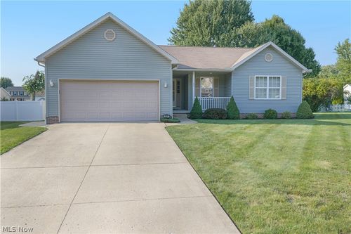 854 Susan Road, Ravenna, OH, 44266 | Card Image