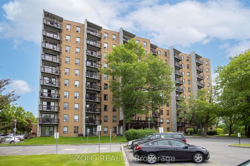 909-66 Greenview Dr, Kingston, ON, K7M7C5 | Card Image