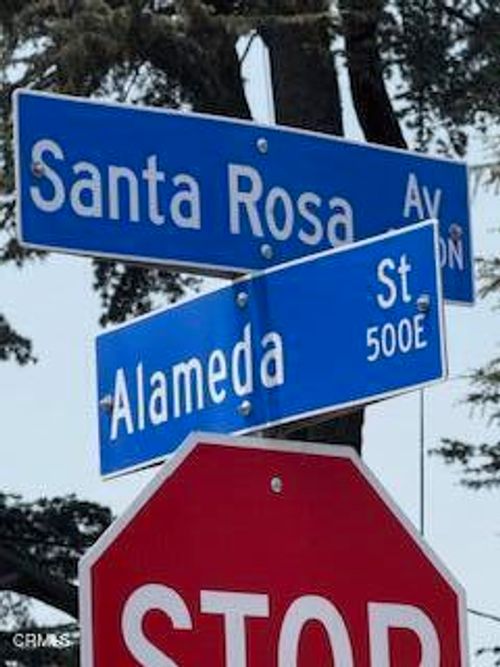 591 Alameda St, Altadena, CA, 91001-3055 | Card Image
