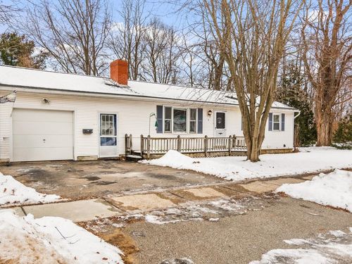 6 Gazo Ave, Burlington, VT, 05408-1034 | Card Image