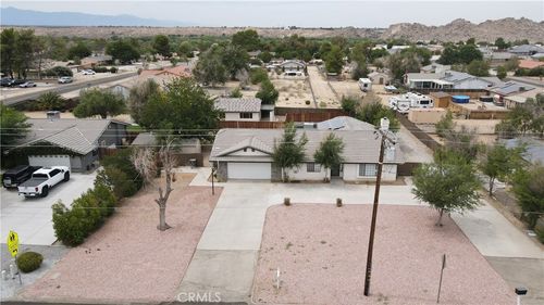 15332 Tuscola Rd, Apple Valley, CA, 92307 | Card Image