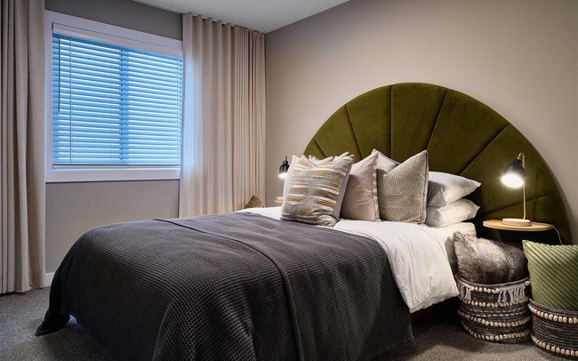 205 Setonstone Green Se, House other with 5 bedrooms, 4 bathrooms and 2 parking in Calgary AB | Image 12