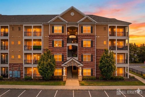 648 Strassle Way, South Plainfield, NJ, 07080 | Card Image