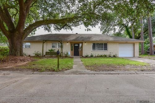 311 N Millet Ave, Gramercy, LA, 70052-3611 | Card Image