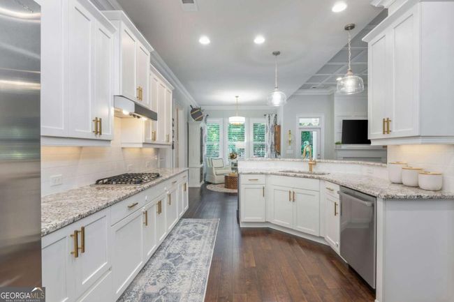 2855 Cogburn Pointe, House other with 5 bedrooms, 5 bathrooms and 2 parking in Alpharetta GA | Image 12